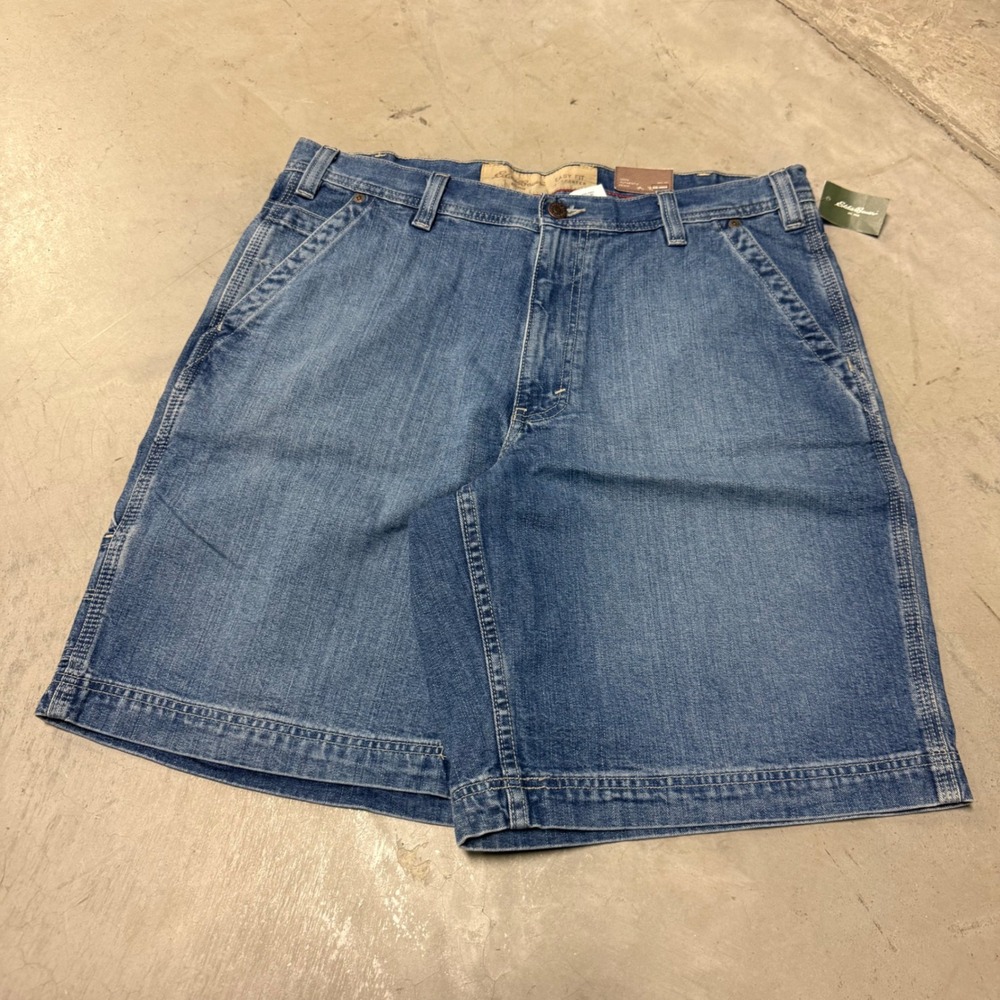 Eddie Bauer Mens Easy Fit Carpenter Denim Shorts Blue Size 36 NWT 12507859